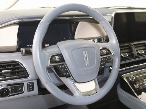 Used 2021 Lincoln Navigator L Black Label image 6
