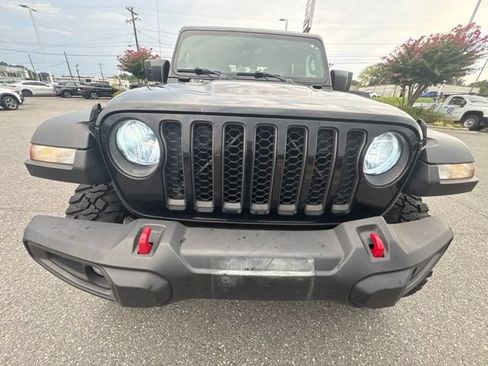 Used 2021 Jeep Gladiator Rubicon AWD/4WD image 2