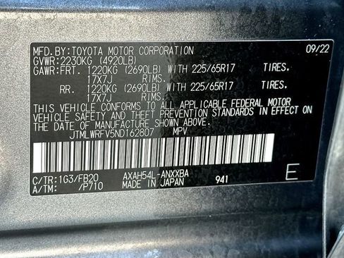 Used 2022 Toyota RAV4 LE AWD/4WD image 31