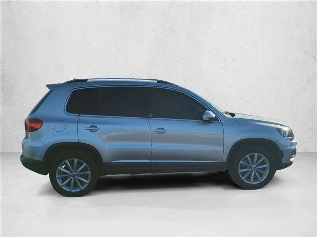 Used 2017 Volkswagen Tiguan Wolfsburg Edition FWD image 4