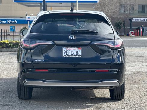 Certified 2023 Honda HR-V EX-L image 5