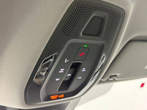 New 2025 Audi Q5 Premium Plus image 21