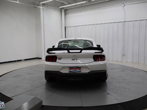 Used 2024 Ford Mustang GT Premium image 6