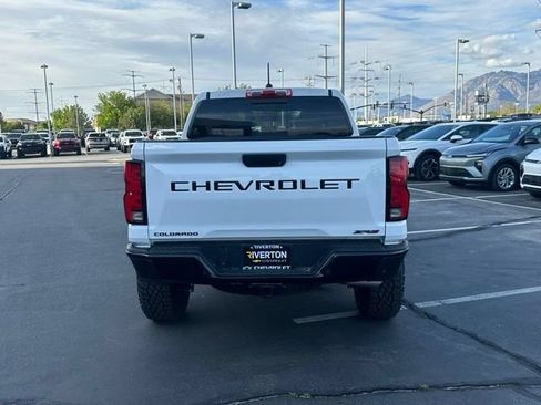 New 2026 Chevrolet Colorado ZR2 w/ Technology Package AWD/4WD image 24