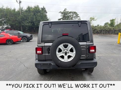 Used 2022 Jeep Wrangler Unlimited Sport w/ Sun And Sound Package AWD/4WD image 5