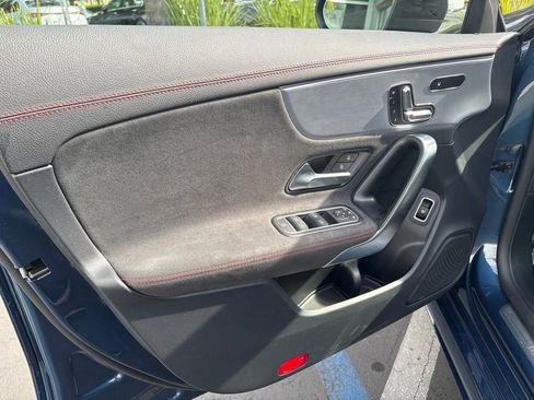 Certified 2022 Mercedes-Benz CLA 250 image 8