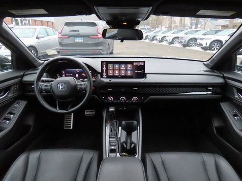 Certified 2023 Honda Accord Sport image 17