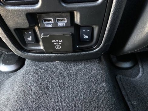 Used 2023 Dodge Durango R/T image 22