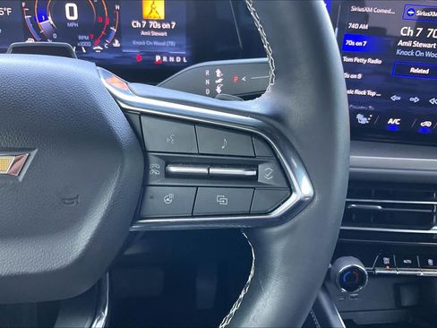 Used 2025 Chevrolet Traverse LT w/ Enhanced Driving Package FWD image 25
