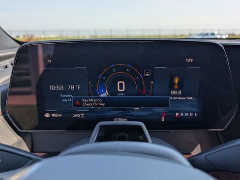 Used 2026 Chevrolet Traverse RS w/ LPO, Floor Liner Package AWD/4WD image 19