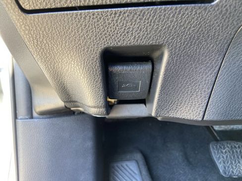 Used 2024 Toyota Camry XSE image 48