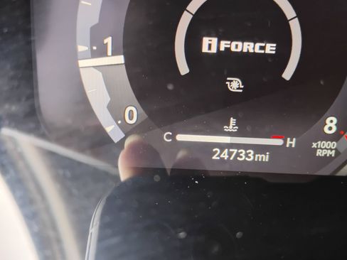 Used 2025 Toyota 4Runner TRD Off-Road AWD/4WD image 19