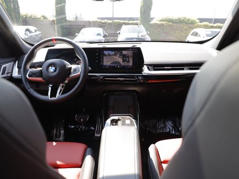Used 2025 BMW X1 M35i w/ Premium Package AWD/4WD image 17
