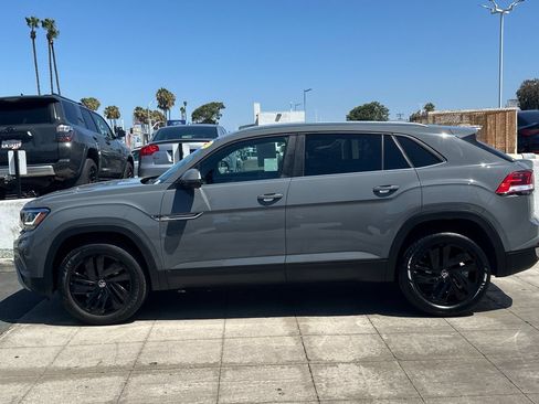 Used 2023 Volkswagen Atlas Cross Sport SE w/ Black Wheel Package FWD image 7