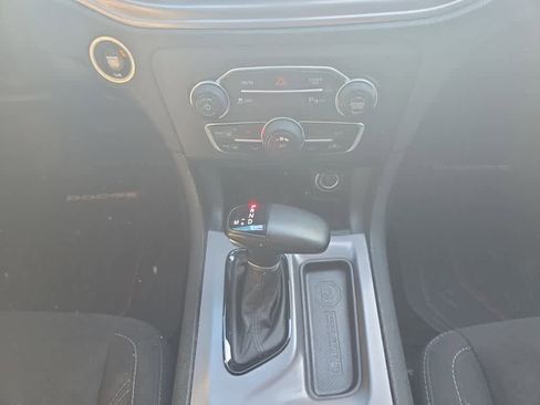 Used 2023 Dodge Charger SXT w/ Blacktop Package image 11