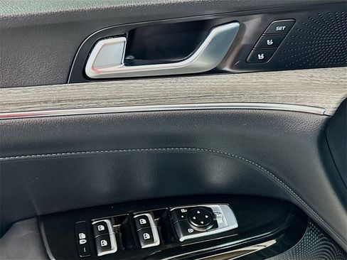 Used 2025 Kia K5 EX image 16