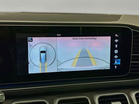 Certified 2023 Mercedes-Benz GLS 580 4MATIC image 15
