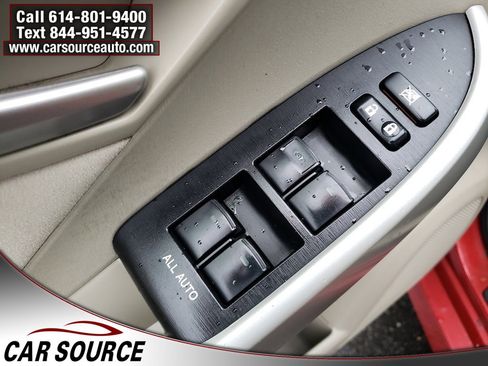 Used 2014 Toyota Prius Two image 16