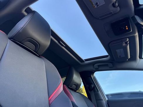 Used 2024 Toyota Prius Prime Premium w/ Advanced Technology Package image 17