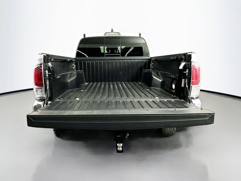 Used 2023 Toyota Tacoma TRD Off-Road w/ Black Out Package (TMS) AWD/4WD image 24