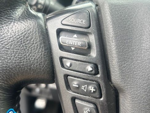 Used 2022 Nissan Frontier SV AWD/4WD image 22