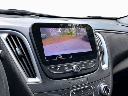 Used 2024 Chevrolet Malibu LT FWD image 24