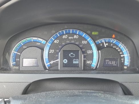 Used 2014 Toyota Camry XLE w/ Leather Package FWD image 17