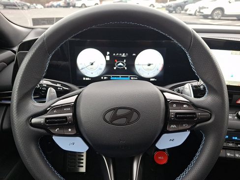 Used 2025 Hyundai Elantra N image 20