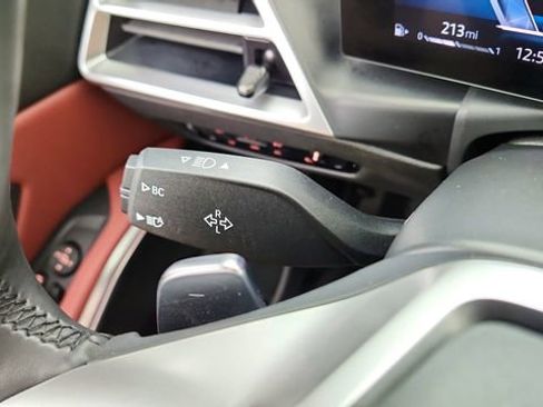 Used 2025 BMW 330i Sedan RWD image 41