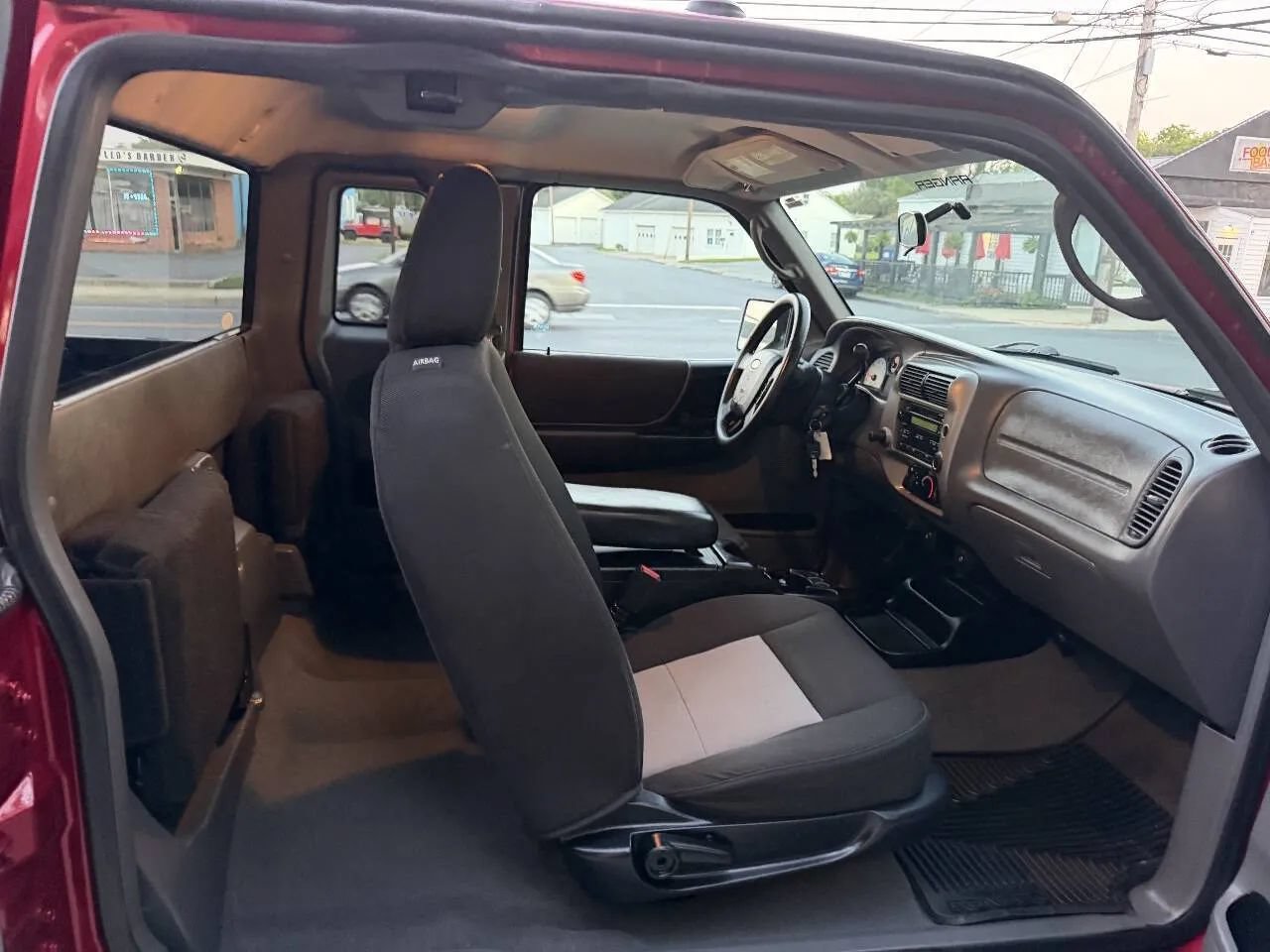 Used 2010 Ford Ranger XLT RWD image 31