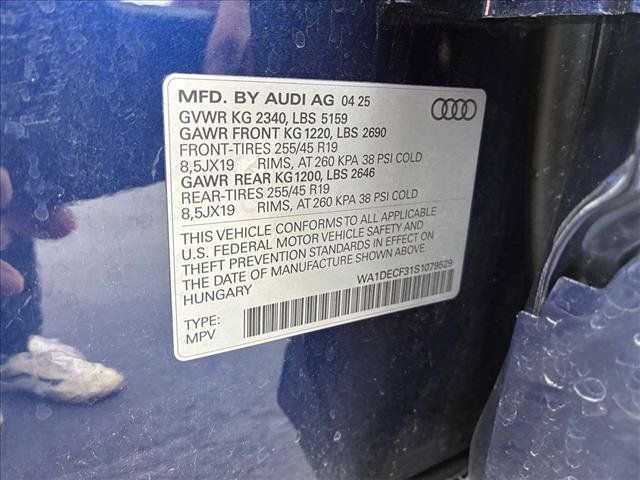 Used 2025 Audi Q3 2.0T Premium w/ Convenience Package AWD/4WD image 15