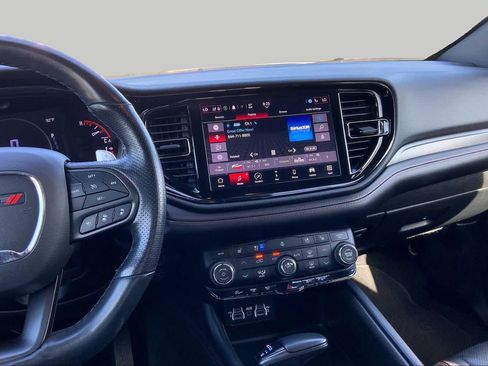 Used 2024 Dodge Durango GT AWD/4WD image 7