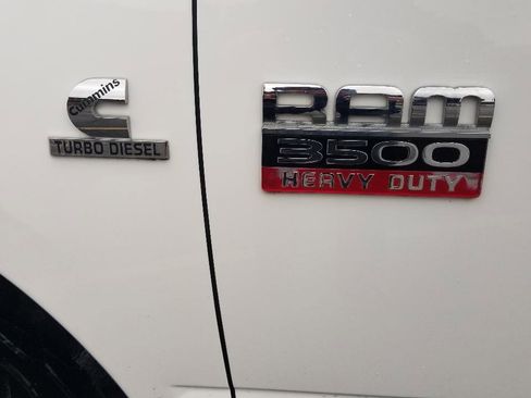 Used 2012 RAM 3500 ST w/ ST Decor Group AWD/4WD image 9