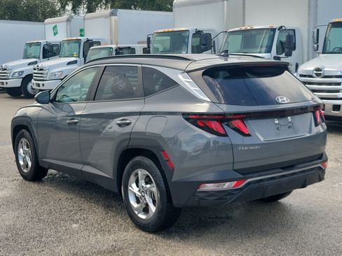 Used 2024 Hyundai Tucson SEL FWD image 3