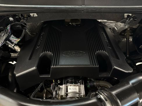 Used 2019 Ford F150 XLT w/ Equipment Group 302A Luxury image 71