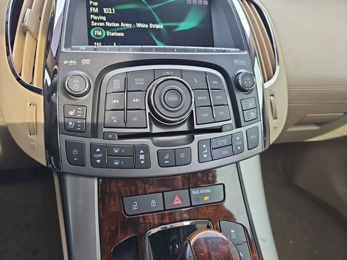 Used 2012 Buick LaCrosse Touring image 31