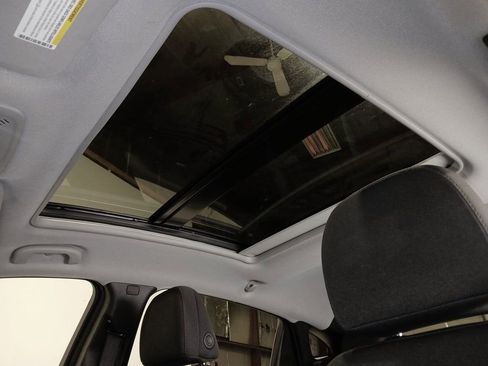 Certified 2024 Chevrolet Malibu LT image 12