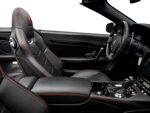 Used 2019 Maserati GranTurismo Sport RWD image 58