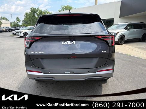 New 2026 Kia Sportage LX w/ LX Convenience Package AWD/4WD image 9