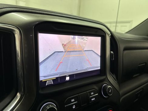 Used 2019 Chevrolet Silverado 1500 RST AWD/4WD image 44
