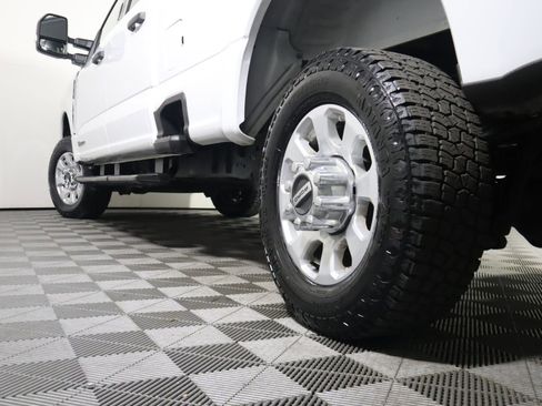 Used 2024 Ford F350 XLT image 36