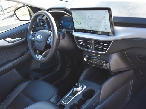 Used 2024 Ford Escape Platinum image 13