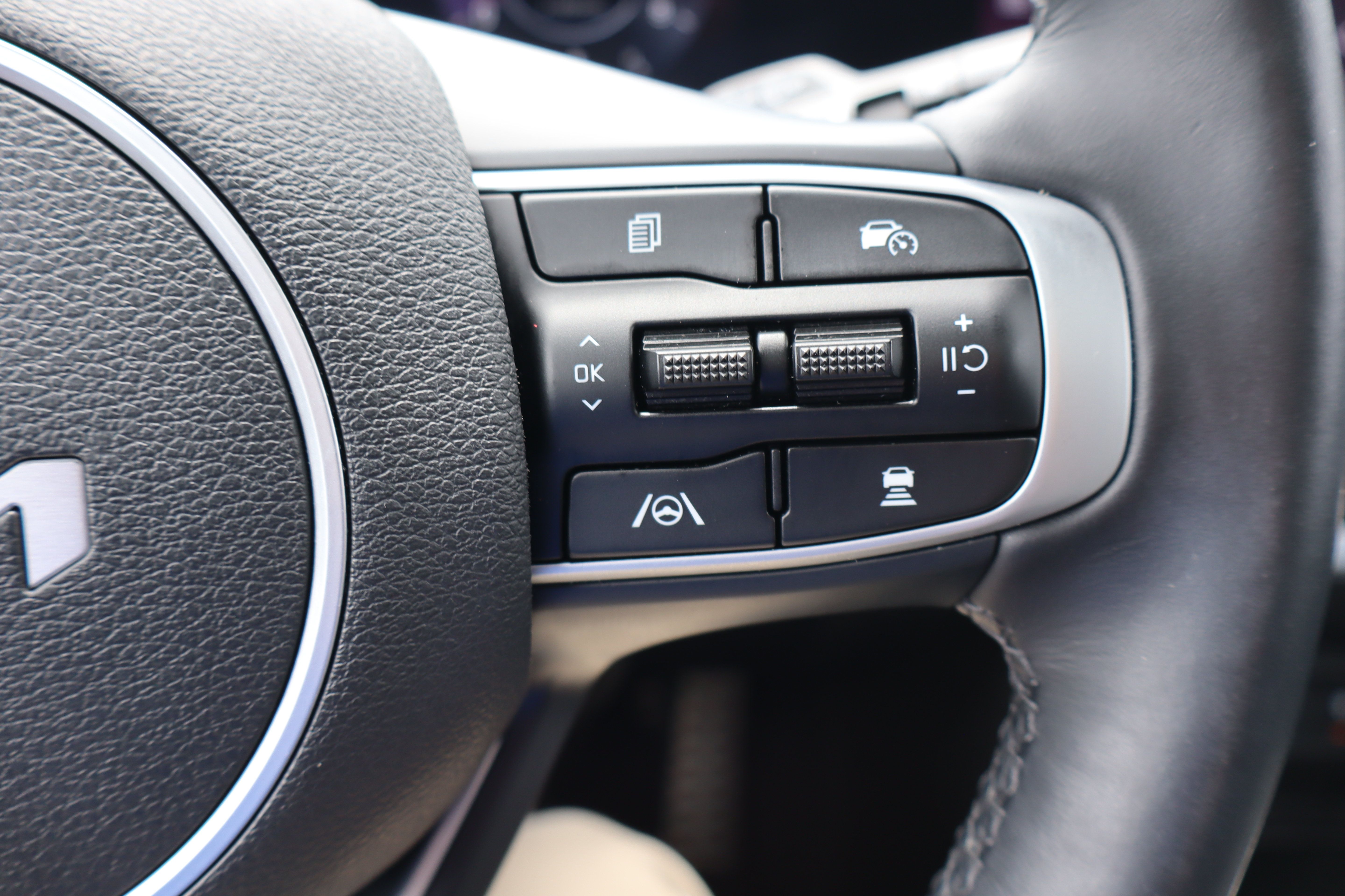 Used 2024 Kia Sportage X-Pro AWD/4WD image 16