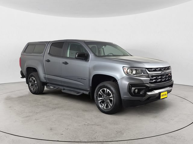 Certified 2022 Chevrolet Colorado Z71 w/ LPO, Tonneau and Step Package AWD/4WD image 3