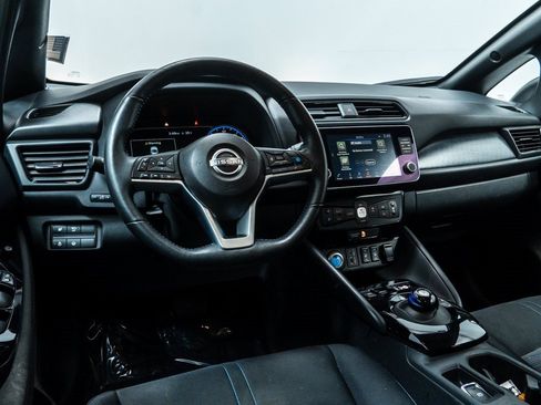 Used 2023 Nissan Leaf SV Plus image 4