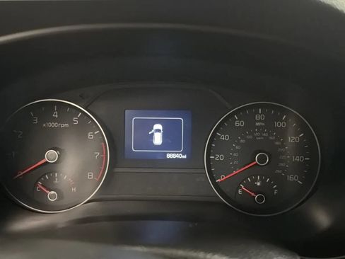 Used 2017 Kia Sportage EX w/ EX Technology Package FWD image 11