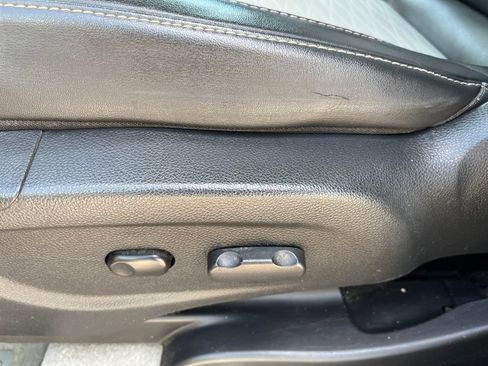 Used 2015 Buick Encore FWD image 9