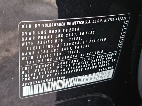 Used 2022 Volkswagen Tiguan SE R-Line image 32