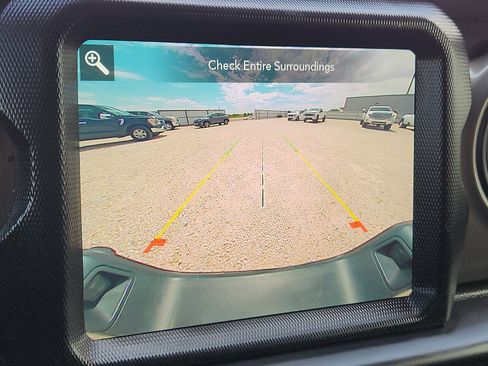 Used 2021 Jeep Gladiator Sport AWD/4WD image 15