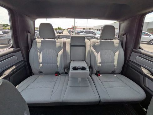 Used 2022 RAM 1500 Big Horn AWD/4WD image 19